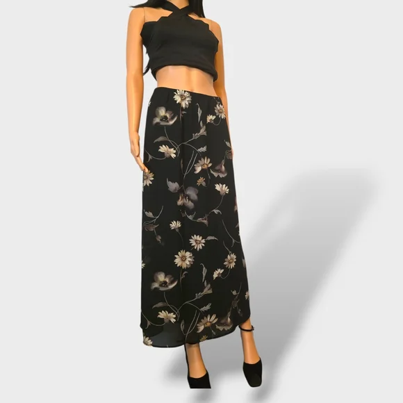 🖤90s Floral Black Maxi Skirt - Picture 3 of 6